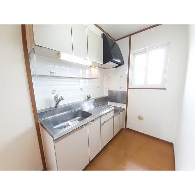 シルエラ　Ⅰ 201【管理NO：1-010708501-02010】 ★家具家電は申し込み後に搬入します★ ★2026年08月下旬入居可能★の物件写真3