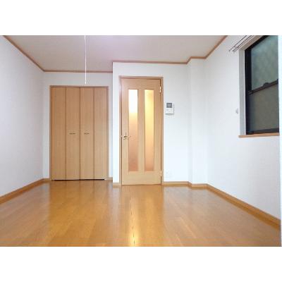 コンフォート大道 103【管理NO：1-013684301-01030】 ★家具家電は申し込み後に搬入します★ ★2026年08月下旬入居可能★の物件写真2