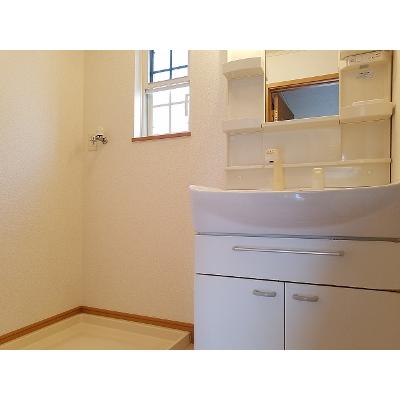 メゾン・みのうら 208【管理NO：1-014515501-02070】 ★家具家電は申し込み後に搬入します 2026年09月中旬入居可能の物件写真6