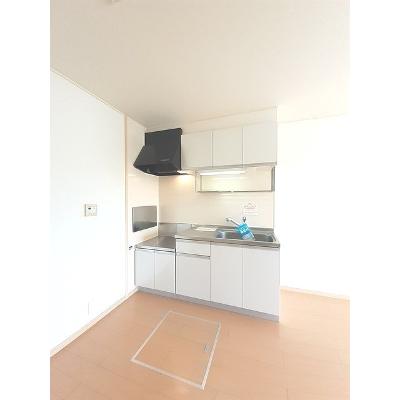 グローヴ・ガーデンⅡ 103【管理NO：1-015651902-01030】 ★家具家電は申し込み後に搬入します★の物件写真3