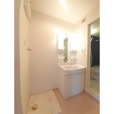 グローヴ・ガーデンⅡ 103【管理NO：1-015651902-01030】 ★家具家電は申し込み後に搬入します★の物件写真6