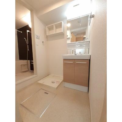 ル・ボヌール新居浜 101【管理NO：1-025473401-01010】 ★家具家電は申し込み後に搬入します★の物件写真6