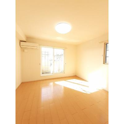 ヴァンヴェールＢ 203【管理NO：1-017554802-02030】 ★家具家電は申し込み後に搬入します★ ★2026年09月中旬入居可能★の物件写真2