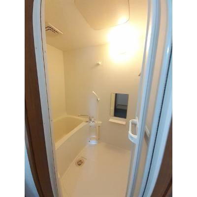 ソレイユⅡ 202【管理NO：1-010656602-02020】 ★家具家電は申し込み後に搬入します★の物件写真4