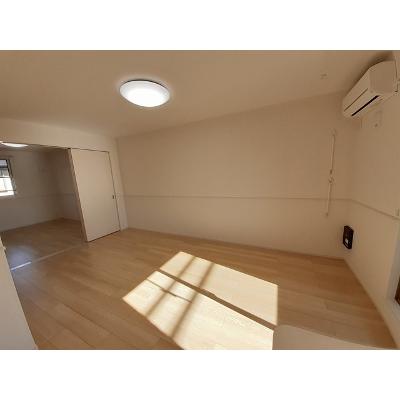 ユニゾンパークサイド　Ⅴ 201【管理NO：1-026475101-02010】 ★家具家電は申し込み後に搬入します 2026年08月下旬入居可能の物件写真2