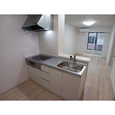 グランフィオーレⅡ 101【管理NO：1-028196002-01010】 ★家具家電は申し込み後に搬入します★の物件写真3