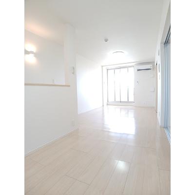 クレメントウエストクルメ 405【管理NO：1-021953101-04050】 ★家具家電は申し込み後に搬入します★の物件写真2