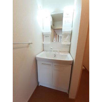メゾンアイリス 202【管理NO：1-018531501-02020】 ★家具家電は申し込み後に搬入します 2026年09月上旬入居可能の物件写真6