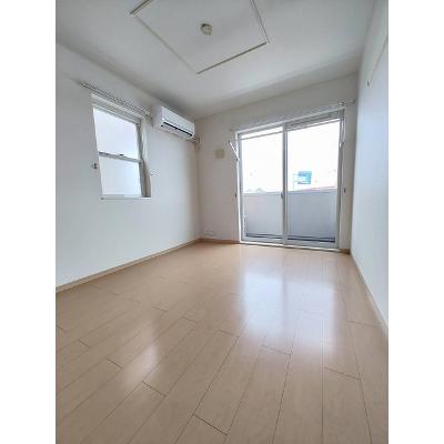 サン・パティーク・リベールⅠ 103【管理NO：1-015592401-01030】 ★家具家電は申し込み後に搬入します★の物件写真2