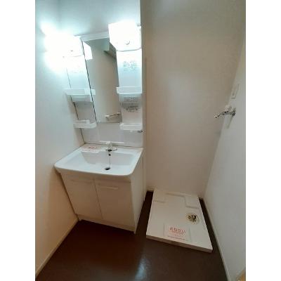 プリムローズⅡ 103【管理NO：1-019822102-01030】 ★家具家電は申し込み後に搬入します★の物件写真6