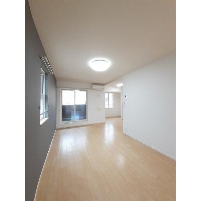 フェアリーⅤ 203【管理NO：1-021736901-02030】 ★家具家電は申し込み後に搬入します★ ★2026年08月下旬入居可能★の物件写真2