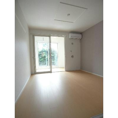 ＮｏｂｌｅＰｅａｃｈ弐番館 103【管理NO：1-020295602-01030】 ★家具家電は申し込み後に搬入します 2026年09月上旬入居可能の物件写真2