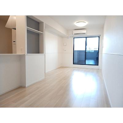パーク　ヒル　Ⅱ 202【管理NO：1-027379801-02020】 ★家具家電は申し込み後に搬入します★の物件写真2