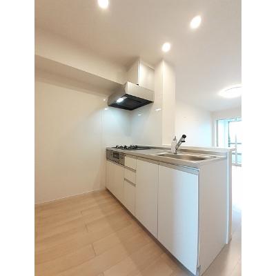カサブランカ 204【管理NO：1-026178001-02040】 ★家具家電は申し込み後に搬入します 2026年10月中旬入居可能の物件写真3