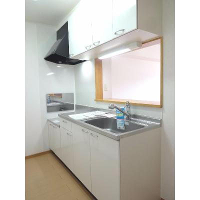 サンパティーク 202【管理NO：1-015269801-02020】 ★家具家電は申し込み後に搬入します 2026年09月上旬入居可能の物件写真3