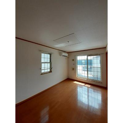 グラスランド　レジデンス　Ｂ 203【管理NO：1-012506002-02030】 ★家具家電は申し込み後に搬入します★ ★2026年09月中旬入居可能★の物件写真2