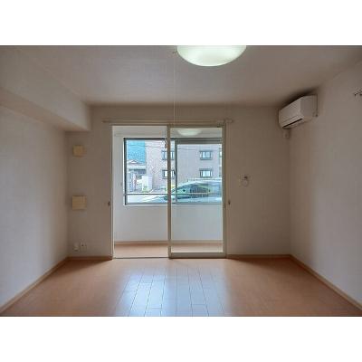 クラ－ル　Ｋ　Ⅱ 105【管理NO：1-016502602-01050】 ★家具家電は申し込み後に搬入します★ ★2026年09月上旬入居可能★の物件写真2