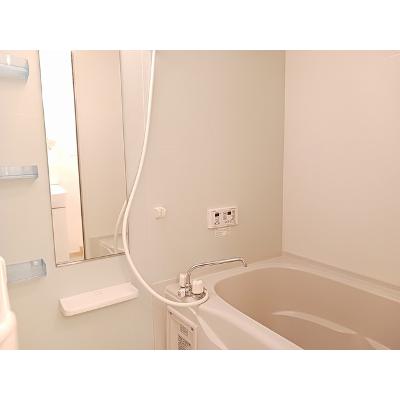 apartment 秋田県大館市字代野２０２番地１ 

↓地図はこちらから