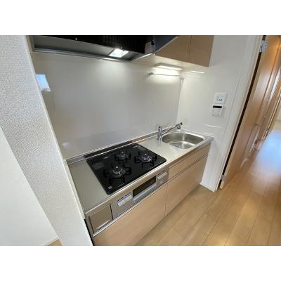 ラキオラ 201【管理NO：1-025384501-02010】 ★家具家電は申し込み後に搬入します★ ★2026年09月上旬入居可能★の物件写真3