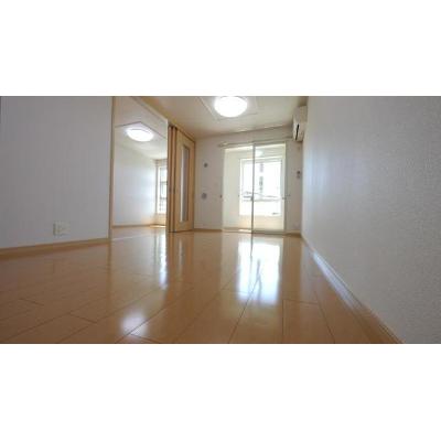 モデリアＥ 204【管理NO：1-016805901-02040】 ★家具家電は申し込み後に搬入します★ ★2026年09月下旬入居可能★の物件写真2