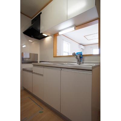 サン・フラワーＡ 105【管理NO：1-015092501-01040】 ★家具家電は申し込み後に搬入します★の物件写真3