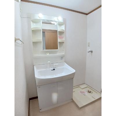 クリスタルバレー 105【管理NO：1-011176201-01050】 ★家具家電は申し込み後に搬入します★の物件写真6