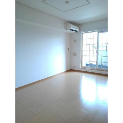 パークサイド・プリムラ 202【管理NO：1-014986701-02020】 ★家具家電は申し込み後に搬入します★ ★2026年09月上旬入居可能★の物件写真2