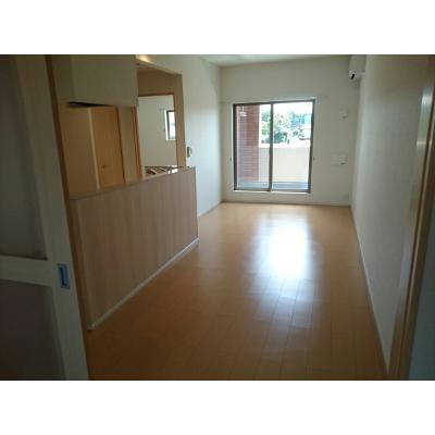 グランデレジデンス・トレ 203【管理NO：1-019708002-02030】 ★家具家電は申し込み後に搬入します★ ★2026年10月中旬入居可能★の物件写真2