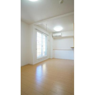 ココ　ジョンヌ 204【管理NO：1-017195001-02040】 ★家具家電は申し込み後に搬入します★ ★2026年09月中旬入居可能★の物件写真2