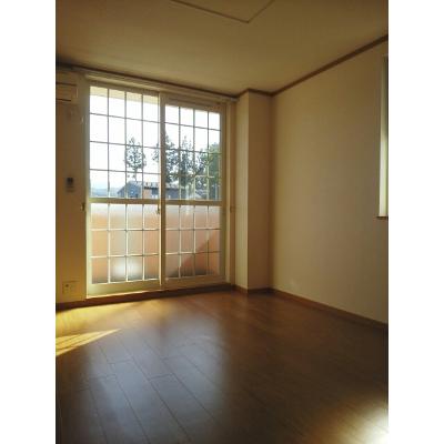 グラース　ノウⅠ 201【管理NO：1-013036201-02010】 ★家具家電は申し込み後に搬入します 2026年09月中旬入居可能の物件写真2