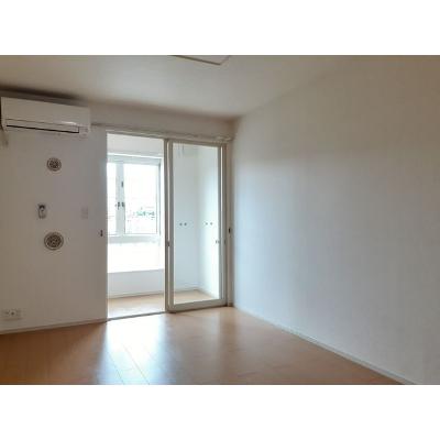 ローレルＮＳⅥ 102【管理NO：1-019375101-01020】 ★家具家電は申し込み後に搬入します★ ★2026年09月上旬入居可能★の物件写真2