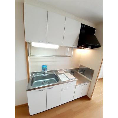 フロイデ 201【管理NO：1-013558901-02010】 ★家具家電は申し込み後に搬入します★ ★2026年09月中旬入居可能★の物件写真3