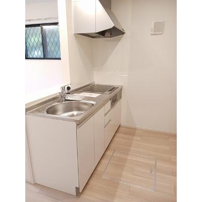アムール 104【管理NO：1-027693601-01040】 ★家具家電は申し込み後に搬入します★ ★2026年09月中旬入居可能★の物件写真3