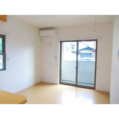 サンビレッジⅢ 102【管理NO：1-019622401-01020】 ★家具家電は申し込み後に搬入します 2026年09月上旬入居可能の物件写真2
