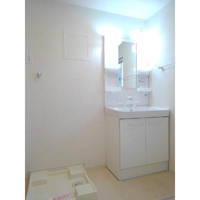 レインボー　ローズ　Ⅰ 207【管理NO：1-022120601-02060】 ★家具家電は申し込み後に搬入します★ ★2026年10月中旬入居可能★の物件写真6