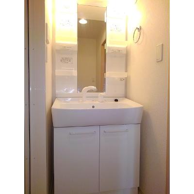 サンリット 201【管理NO：1-018142301-02010】 ★家具家電は申し込み後に搬入します★ ★2026年10月上旬入居可能★の物件写真6