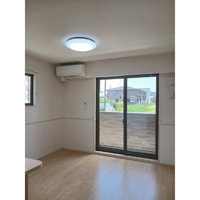 ジールＡ 102【管理NO：1-024567601-01020】 ★家具家電は申し込み後に搬入します★ ★2026年09月上旬入居可能★の物件写真2