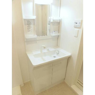 幸家　小谷Ｂ 201【管理NO：1-023518602-02010】 ★家具家電は申し込み後に搬入します 2026年09月中旬入居可能の物件写真6