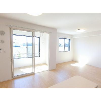 フィーレダンクⅠ 101【管理NO：1-024991501-01010】 ★家具家電は申し込み後に搬入します 2026年08月下旬入居可能の物件写真2