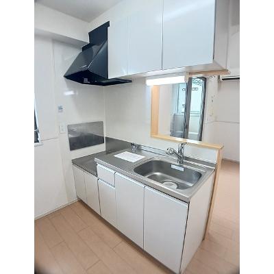 グローリア２ 308【管理NO：1-020484302-03070】 ★家具家電は申し込み後に搬入します★の物件写真3