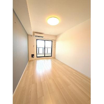 ヒカルサ神戸垂水山手 302【管理NO：1-028341301-03020】 ★家具家電は申し込み後に搬入します★の物件写真2