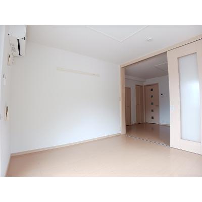 アンジュ 101【管理NO：1-016682901-01010】 ★家具家電は申し込み後に搬入します★の物件写真2
