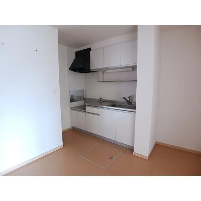アンジュ 101【管理NO：1-016682901-01010】 ★家具家電は申し込み後に搬入します★の物件写真3