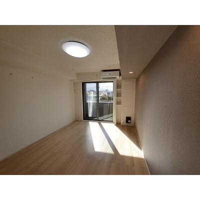 シャトーエレガント 105【管理NO：1-026763801-01040】 ★家具家電は申し込み後に搬入します 2026年09月中旬入居可能の物件写真2