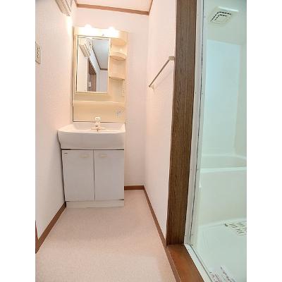 エンブレムⅡ 201【管理NO：1-010857602-02010】 ★家具家電は申し込み後に搬入します★の物件写真6