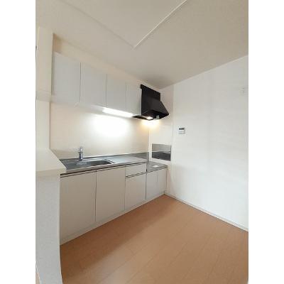 コンフォール矢三　Ｃ 201【管理NO：1-021003403-02010】 ★家具家電は申し込み後に搬入します★ ★2026年10月上旬入居可能★の物件写真3