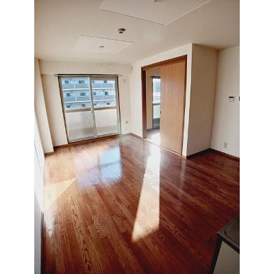 ウエスト　カレント 303【管理NO：1-007846601-03030】 ★家具家電は申し込み後に搬入します 2026年08月下旬入居可能の物件写真2