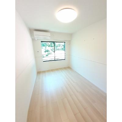 オルタンシア 205【管理NO：1-027483301-02040】 ★家具家電は申し込み後に搬入します★ ★2026年09月中旬入居可能★の物件写真2