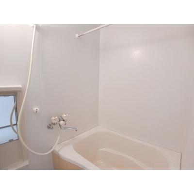 カーサ・チェーロ 201【管理NO：1-009564001-02010】 ★家具家電は申し込み後に搬入します 2026年09月上旬入居可能の物件写真4