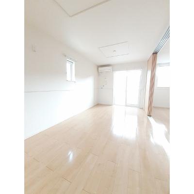 グロード・モーテＢ 203【管理NO：1-022788602-02030】 ★家具家電は申し込み後に搬入します 2026年09月上旬入居可能の物件写真2